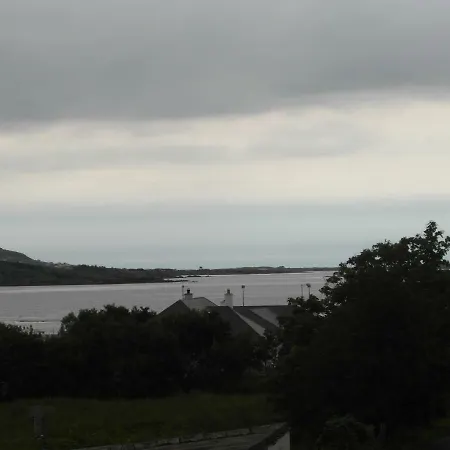 Bridge End House * Dungloe